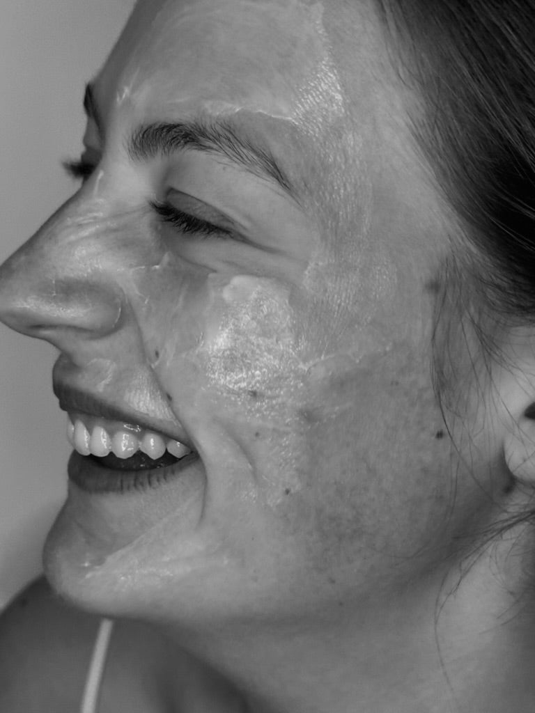 Gutschein, Geschenkkarte, Gutschein zum Verschenken, digitaler Gutschein, Skincaregutschein, Hautpflegegutschein, Freude zu verschenken, Skincaregeschenke, Hautpflegegeschenke, Schminkgeschenke, Skincaregeschenke